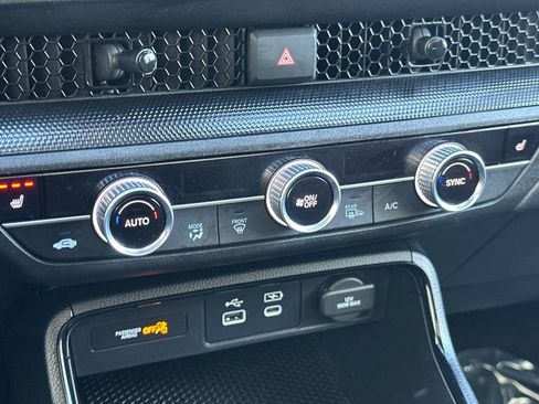 Certified 2023 Honda CR-V EX image 19