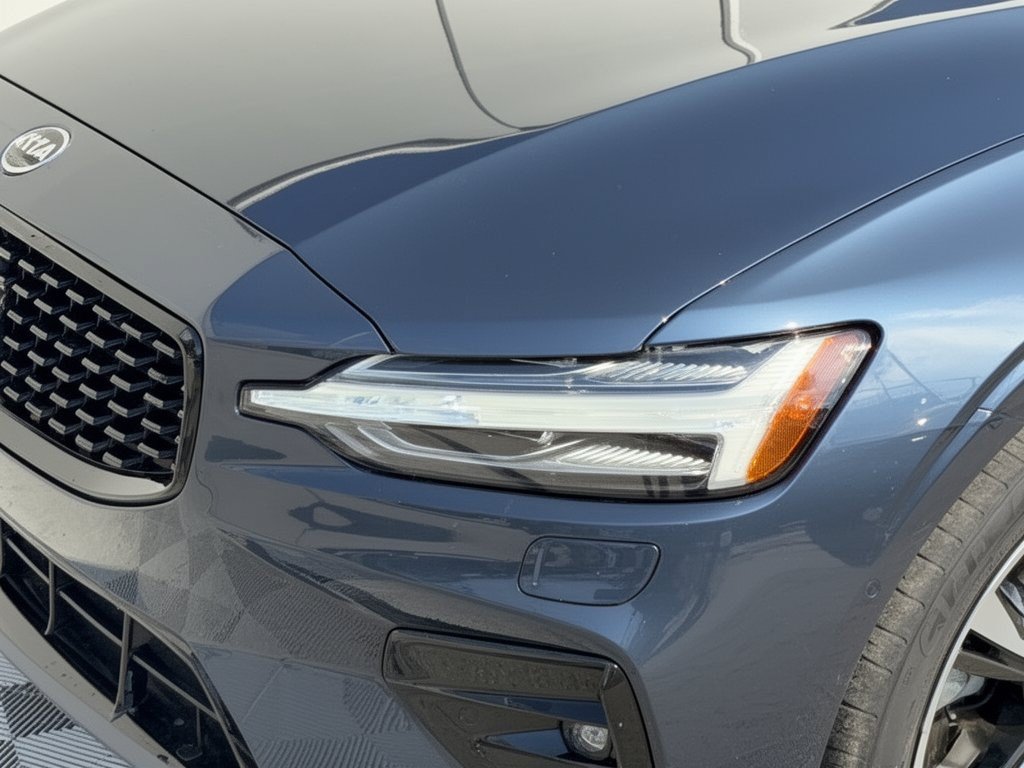 Used 2024 Volvo S60 B5 Plus w/ Climate Package FWD image 12