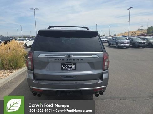 Used 2021 Chevrolet Suburban High Country AWD/4WD image 6