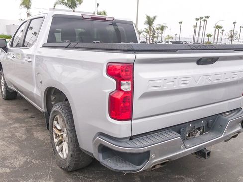 Used 2020 Chevrolet Silverado 1500 LT w/ Convenience Package AWD/4WD image 7