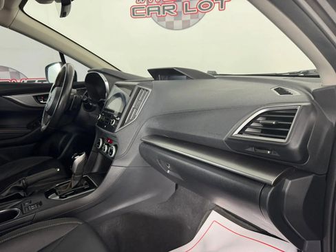 Used 2022 Subaru Crosstrek 2.5i Limited w/ Moonroof Package 1 AWD/4WD image 12
