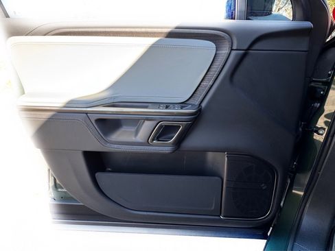 Used 2023 Rivian R1S Adventure image 18