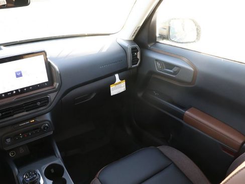New 2025 Ford Bronco Sport Outer Banks w/ Outer Banks Tech Package+ AWD/4WD image 13