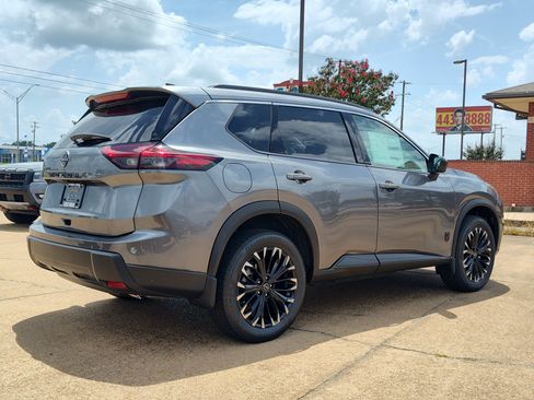 New 2026 Nissan Rogue Dark Armor FWD image 4