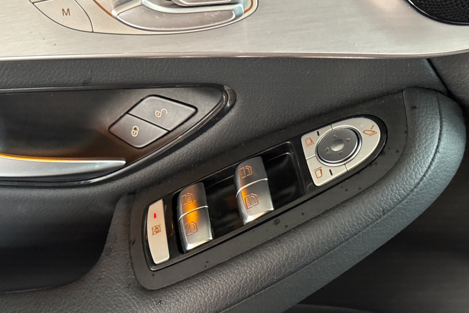 Certified 2021 Mercedes-Benz GLC 300 4MATIC image 12
