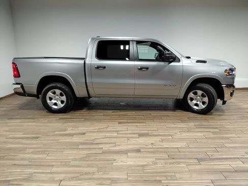 Used 2025 RAM 1500 Big Horn AWD/4WD image 22