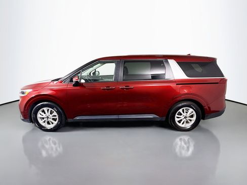 Used 2024 Kia Carnival LX image 6