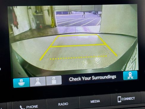 Used 2025 Honda Civic Sport image 32