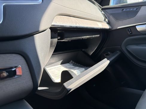 Used 2024 Volvo XC90 T8 Ultimate w/ Protection Package Premier image 50