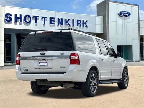 Used 2017 Ford Expedition EL XLT w/ Equipment Group 202A image 8