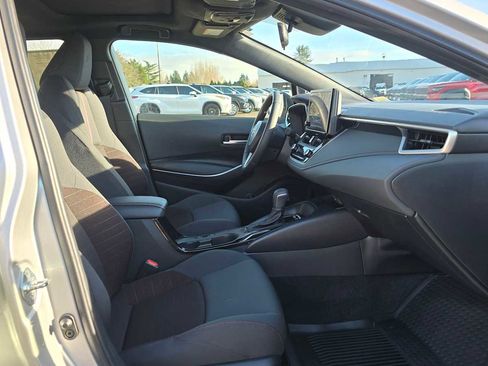 Certified 2024 Toyota Corolla SE w/ SE Premium Package image 11