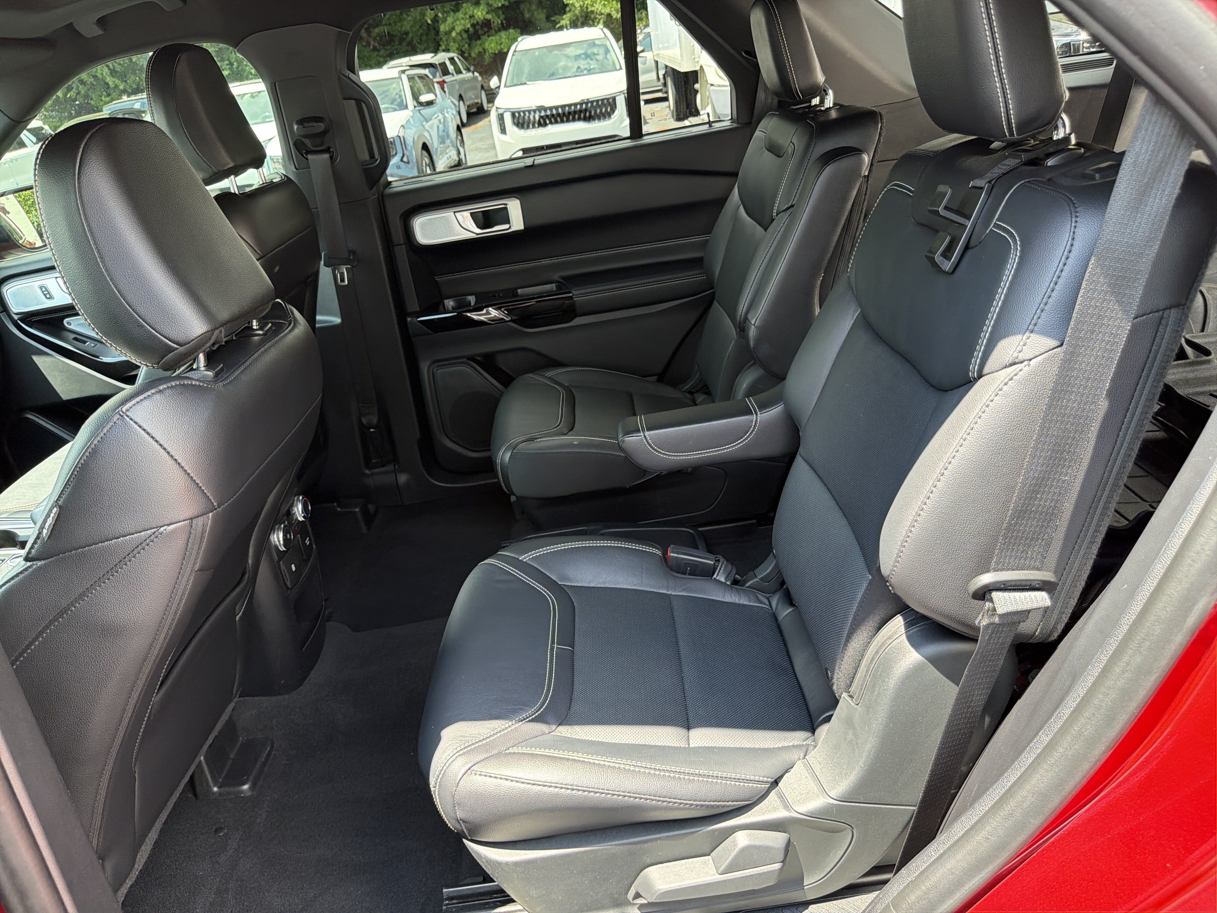 Used 2021 Ford Explorer ST w/ Equipment Group 401A AWD/4WD image 19