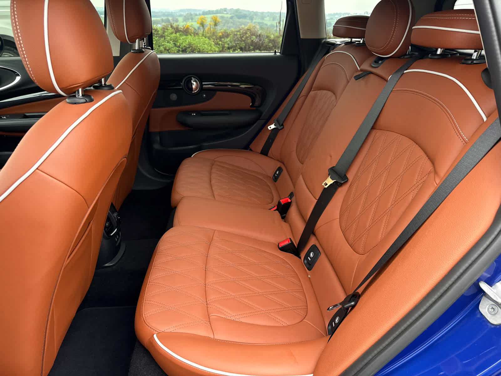 Used 2021 MINI Cooper Clubman S w/ Driver Assistance Package AWD/4WD image 11