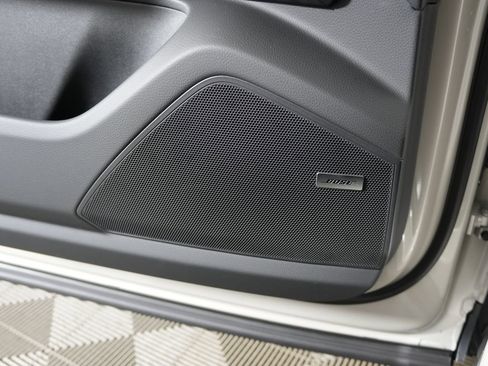 New 2026 Porsche Cayenne image 18