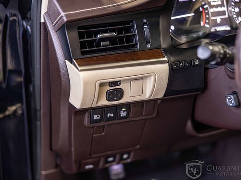 Used 2017 Lexus ES 350 w/ Luxury Package image 22