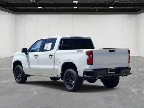 Used 2021 Chevrolet Silverado 1500 LT Trail Boss w/ Bed Protection Package AWD/4WD image 7