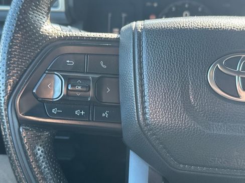 Used 2024 Toyota Tacoma SR5 image 18