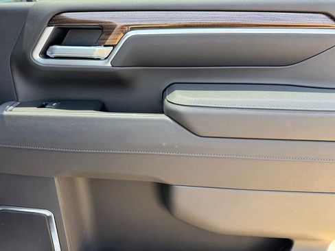 New 2026 Chevrolet Silverado 3500 LT w/ All Star Edition AWD/4WD image 9