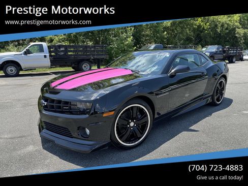 Used 2010 Chevrolet Camaro SS image 1