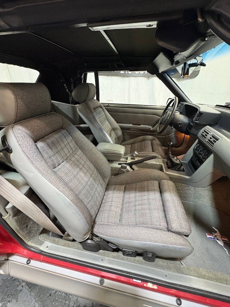 Used 1987 Ford Mustang GT RWD image 42
