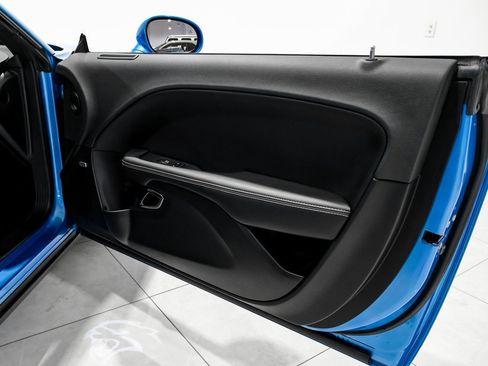 Used 2019 Dodge Challenger SRT Hellcat w/ Laguna Leather Package image 39