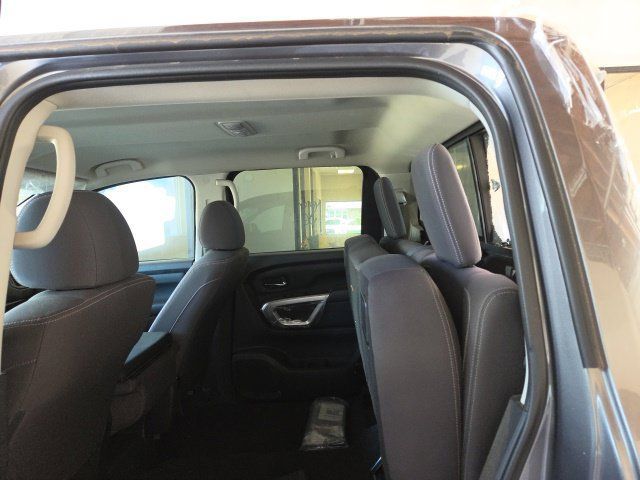 Certified 2023 Nissan Titan SV AWD/4WD image 11