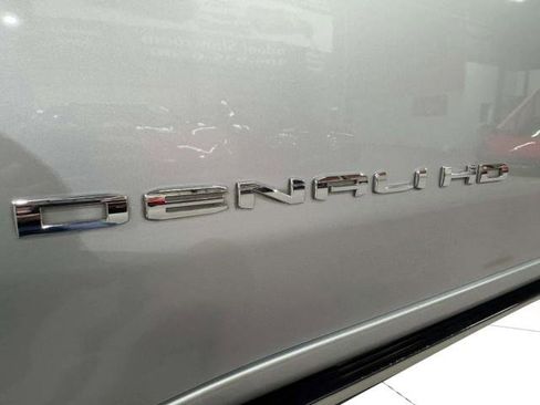 Used 2023 GMC Sierra 2500 Denali AWD/4WD image 21