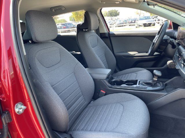 Used 2025 Kia K4 EX FWD image 25