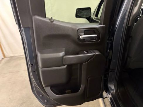 Used 2019 Chevrolet Silverado 1500 LT w/ All-Star Edition AWD/4WD image 20