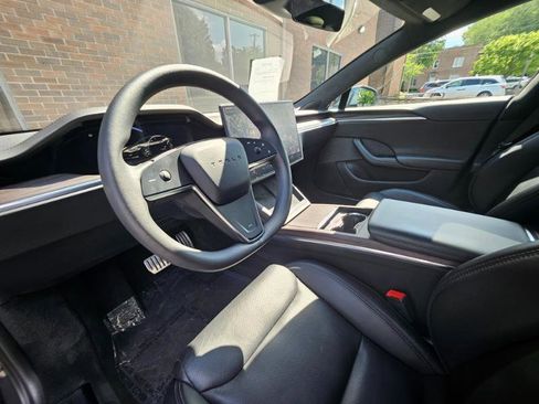 Used 2023 Tesla Model S AWD/4WD image 38