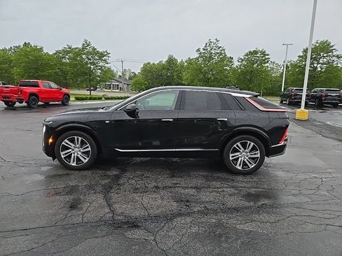 Used 2024 Cadillac Lyriq Tech w/ LPO, Floor Liner Package AWD/4WD image 3