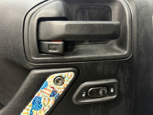 Used 2013 Jeep Wrangler Sport image 20