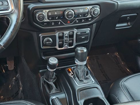 Used 2020 Jeep Wrangler Unlimited Sahara w/ Uconnect 4C Nav & Sound Group image 19