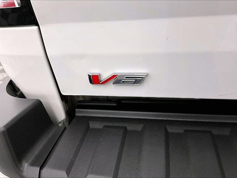 Used 2022 GMC Canyon Elevation AWD/4WD image 9