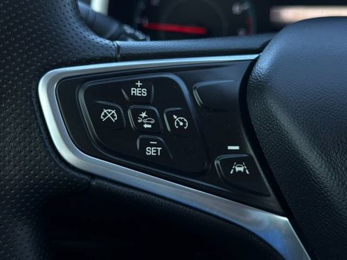 Used 2023 Chevrolet Malibu LT FWD image 24
