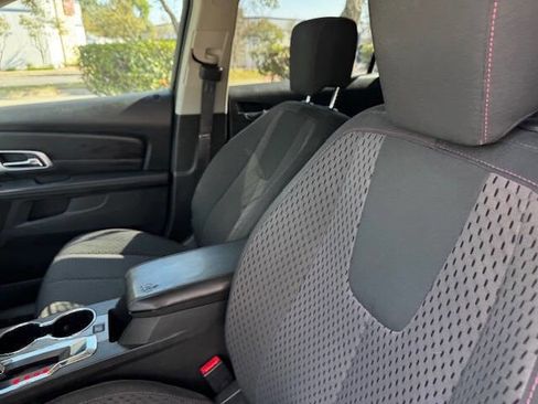 Used 2013 GMC Terrain SLE image 31