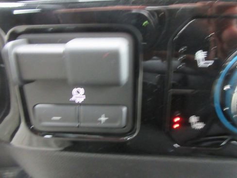 New 2026 GMC Sierra 1500 SLE image 20