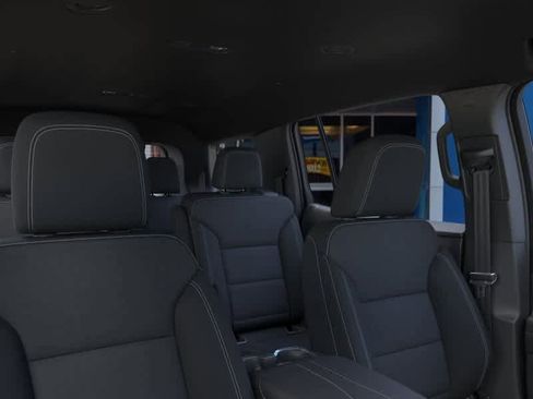 New 2026 Chevrolet Traverse LT w/ Driver Confidence Package FWD image 24