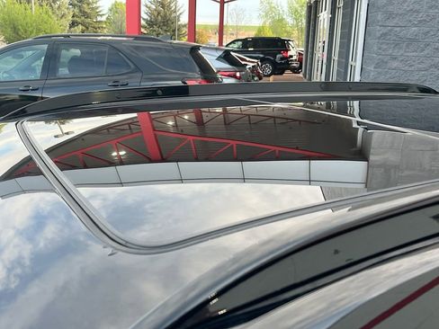 Used 2024 Cadillac XT4 Sport w/ Technology Package AWD/4WD image 23
