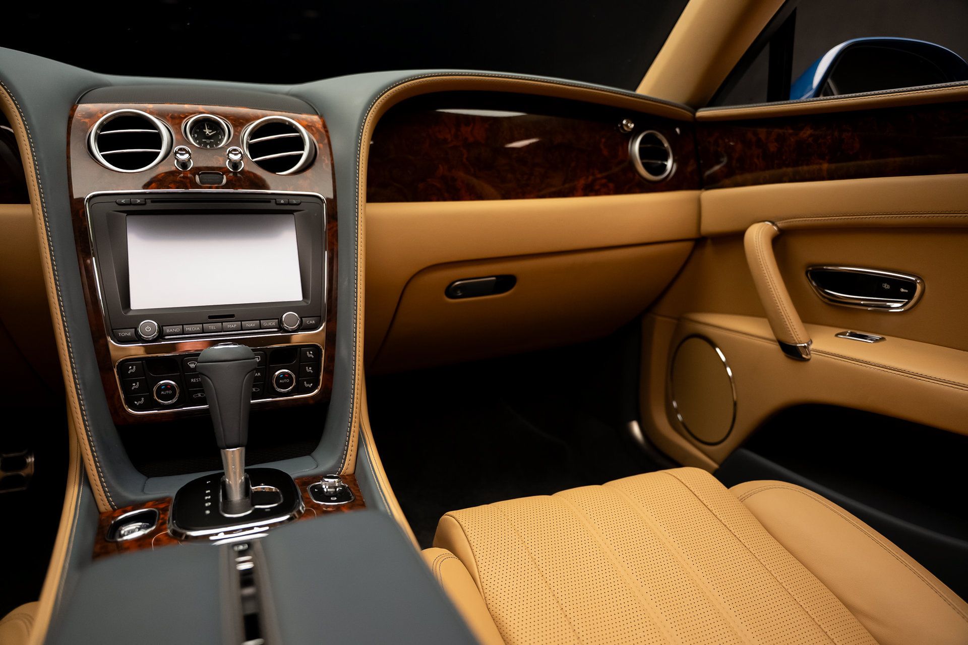 Used 2016 Bentley Flying Spur V8 AWD/4WD image 41