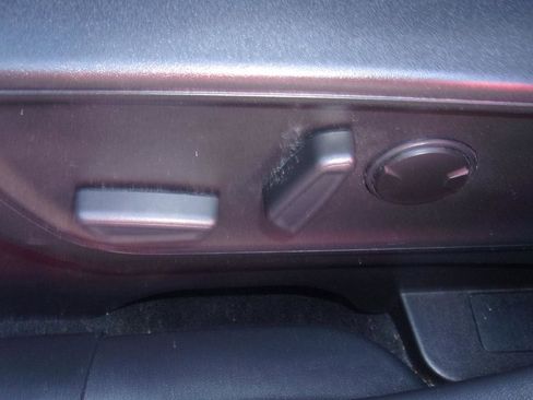 Used 2022 Ford Escape SEL w/ Technology Package image 7