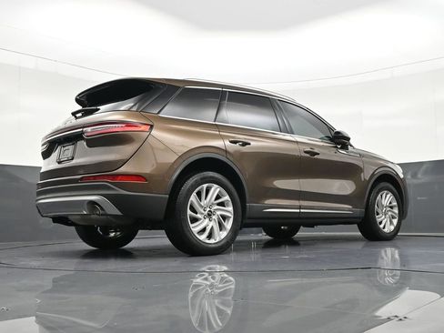 Used 2022 Lincoln Corsair FWD image 28