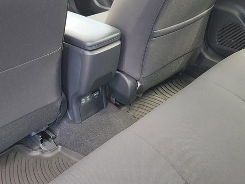 New 2026 Toyota Prius Plug-In Hybrid FWD image 16