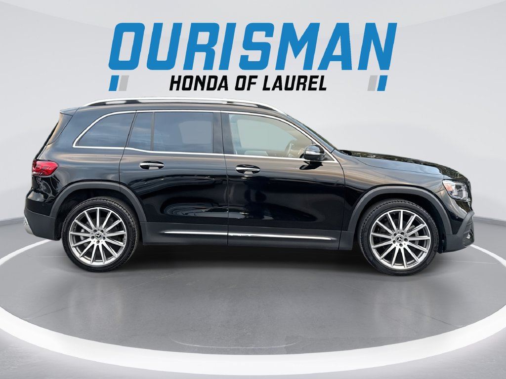 Used 2023 Mercedes-Benz GLB 250 4MATIC w/ AMG Line image 9