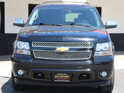 Used 2013 Chevrolet Tahoe LTZ AWD/4WD image 2