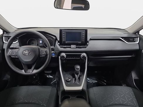 Certified 2021 Toyota RAV4 XLE AWD/4WD image 9