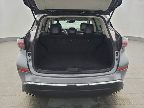 Used 2023 Nissan Murano SV image 29