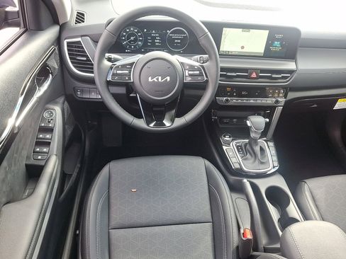 New 2026 Kia Seltos EX w/ EX Sunroof Package image 12