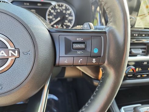 Certified 2023 Nissan Pathfinder SL w/ SL Premium Package AWD/4WD image 25