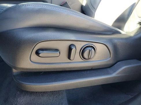 Used 2019 Chevrolet Traverse Premier w/ Driver Confidence II Package image 12